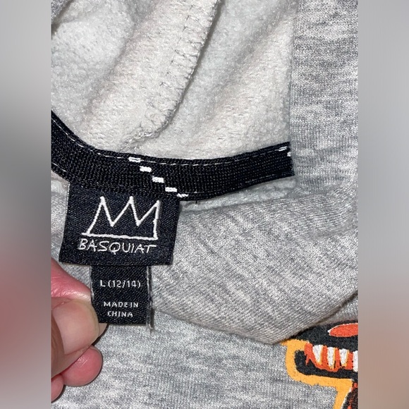 Jean-Michel Basquiat Crowned Pez Dinosaur Grey Pullover Hoodie Size 12-14 (L) - Picture 14 of 15